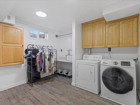 Tiny photo for 2995 E 7145 S, Cottonwood Heights, UT 84121 (MLS # 2126356)