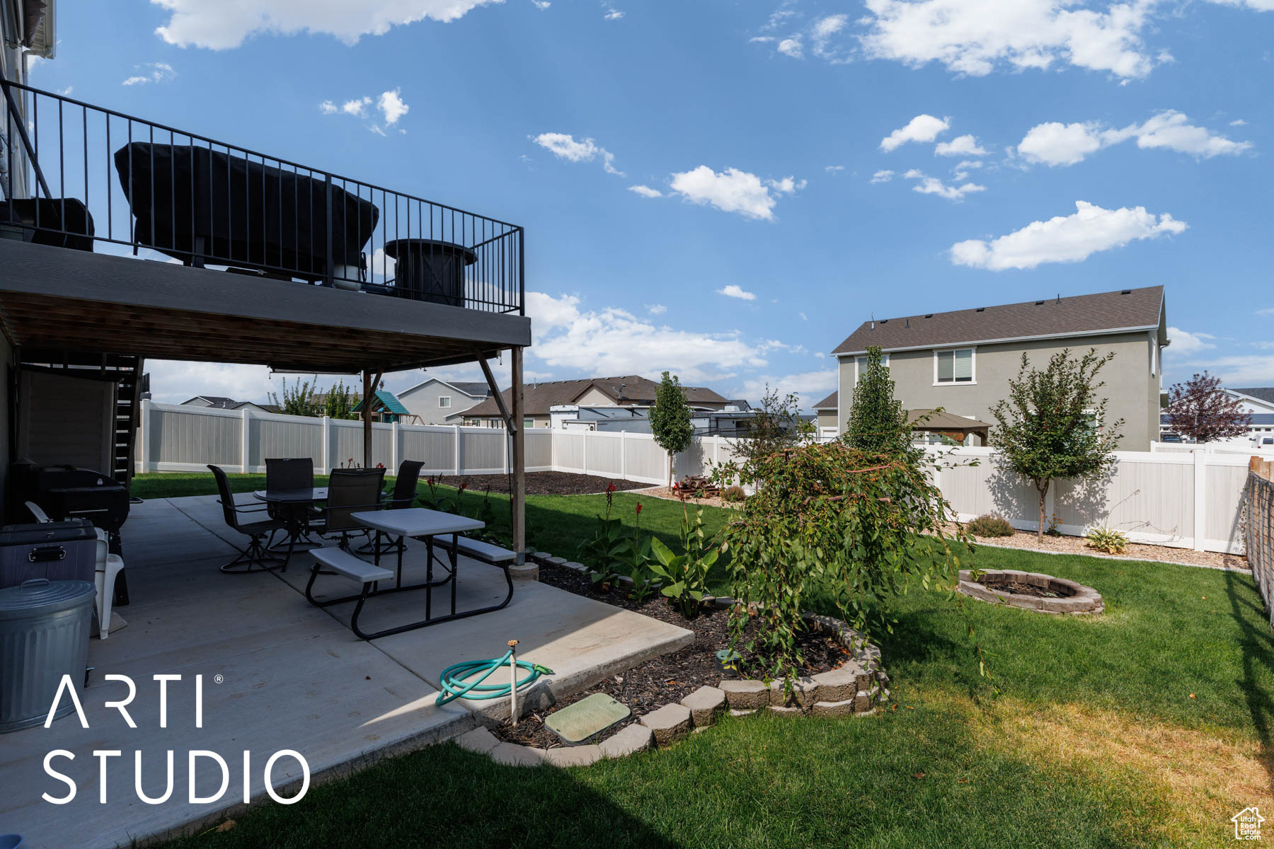 FOOTHILL VILLAGE - Residential