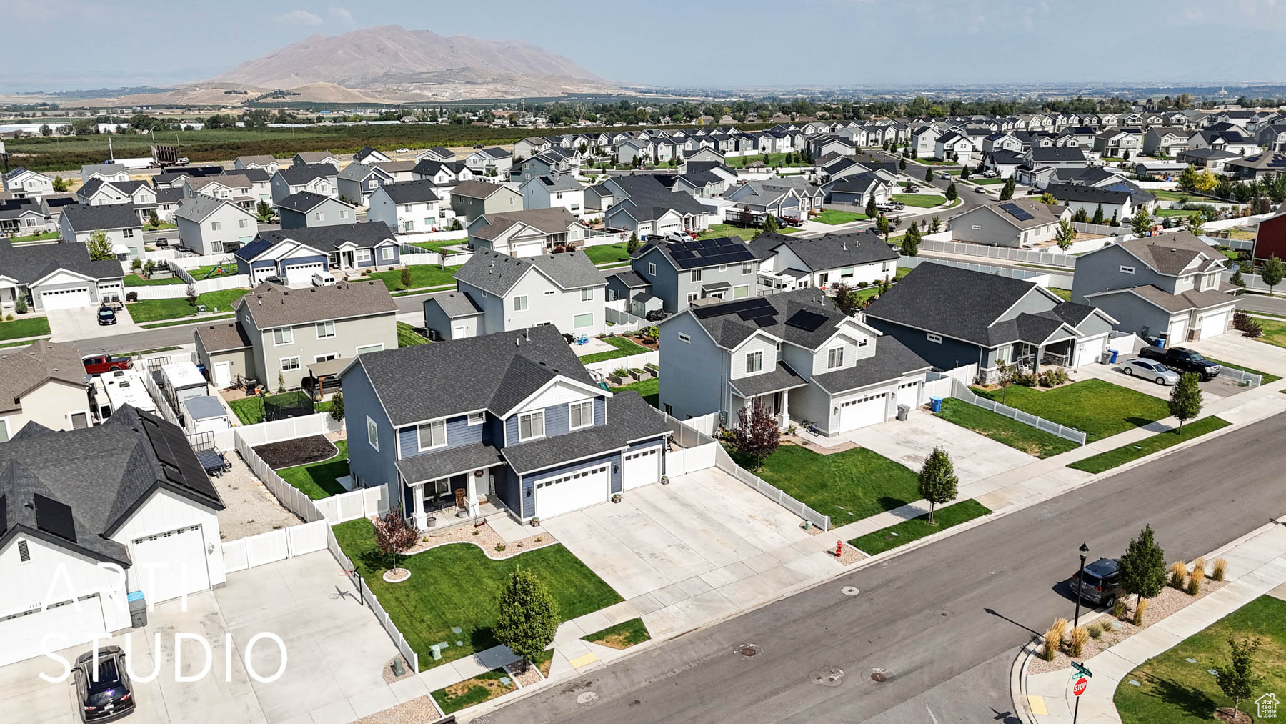 FOOTHILL VILLAGE - Residential