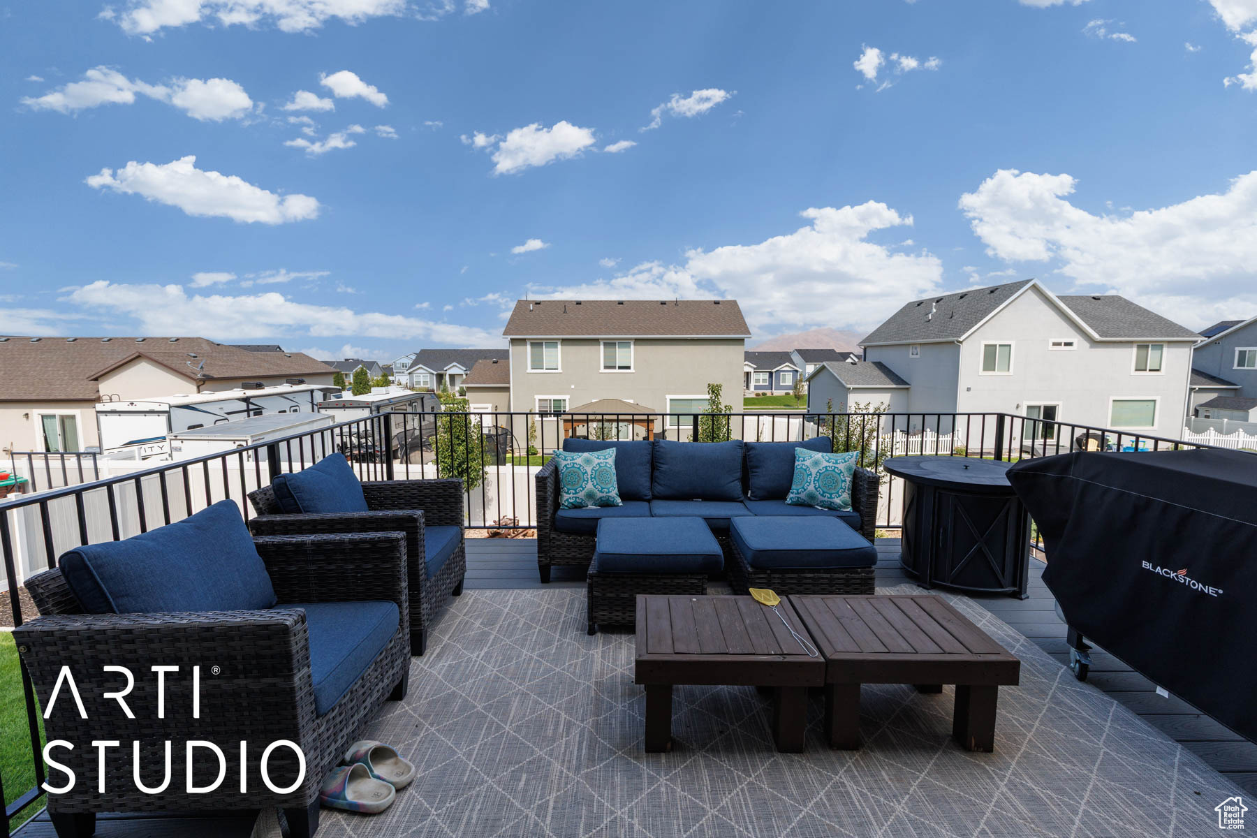 FOOTHILL VILLAGE - Residential