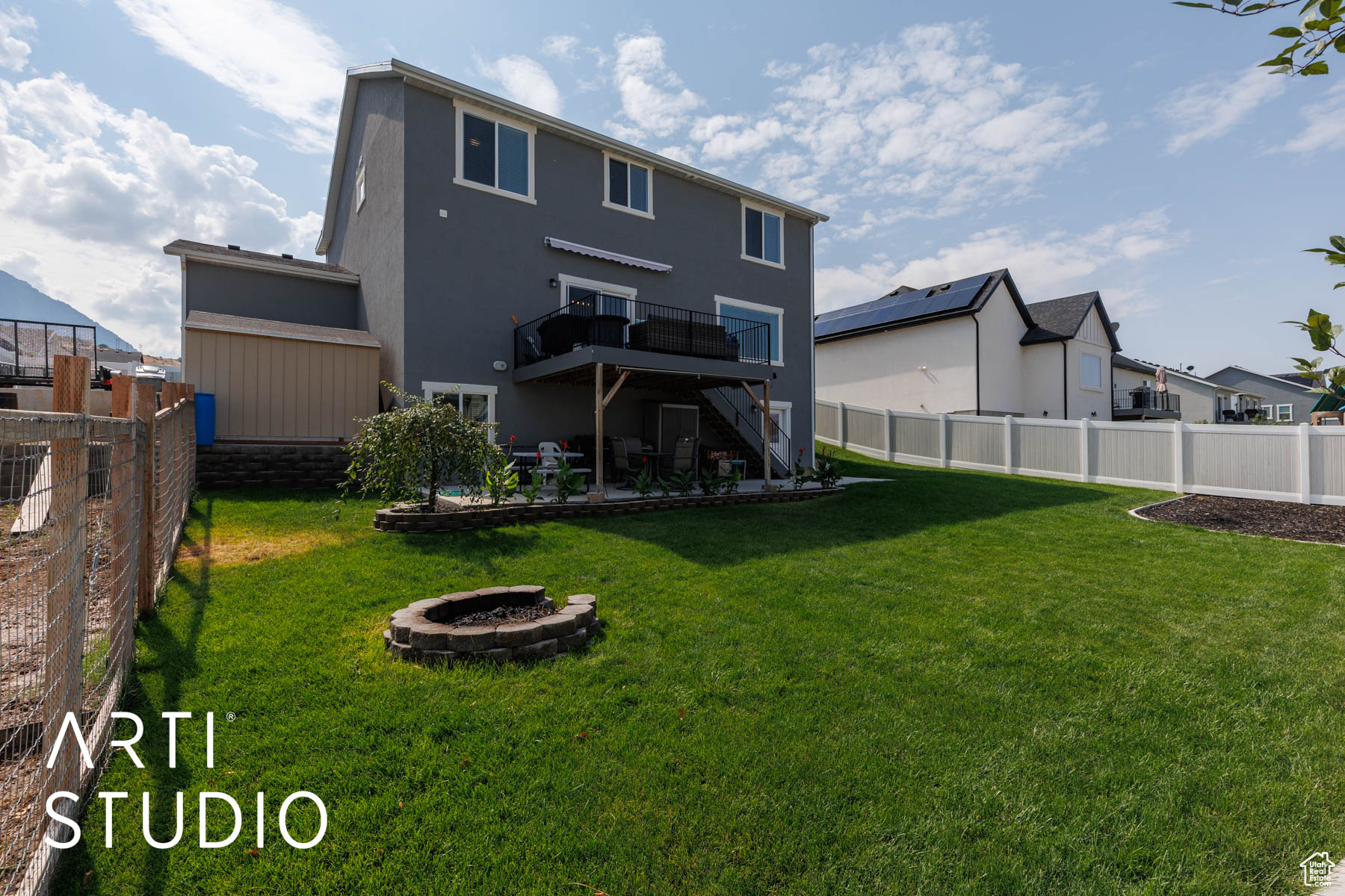 FOOTHILL VILLAGE - Residential