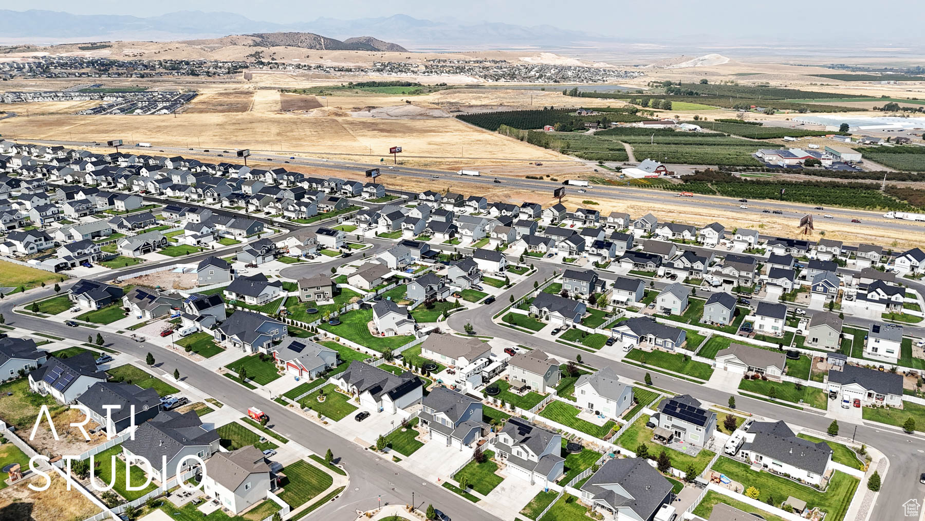 FOOTHILL VILLAGE - Residential