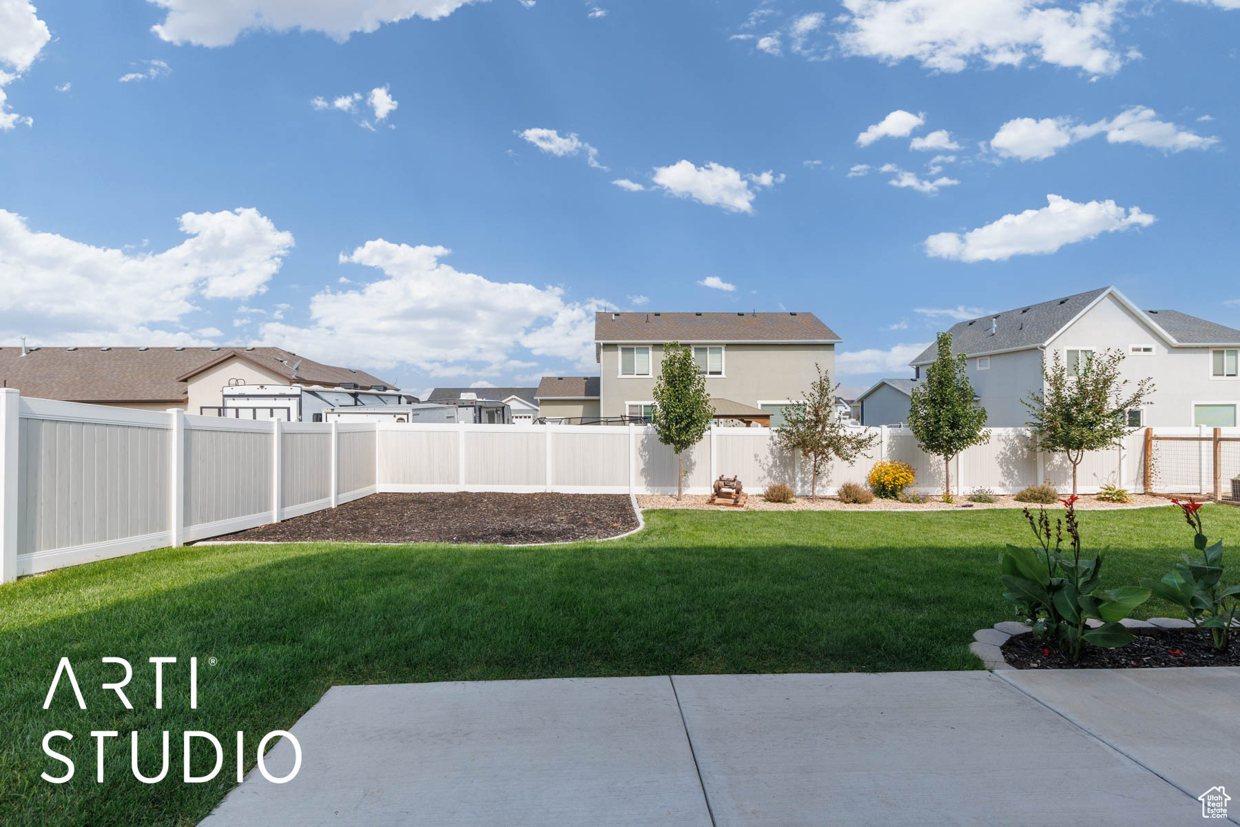 FOOTHILL VILLAGE - Residential