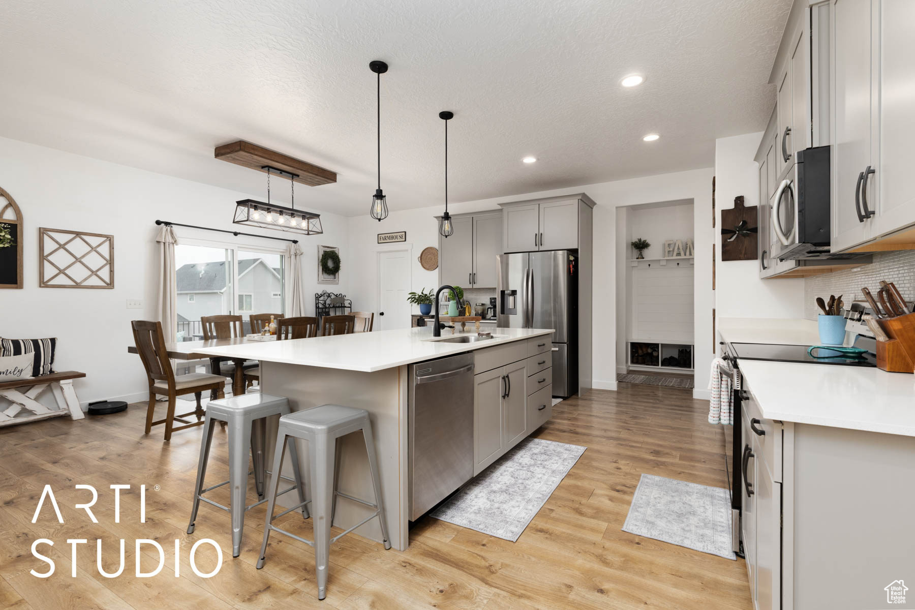 FOOTHILL VILLAGE - Residential