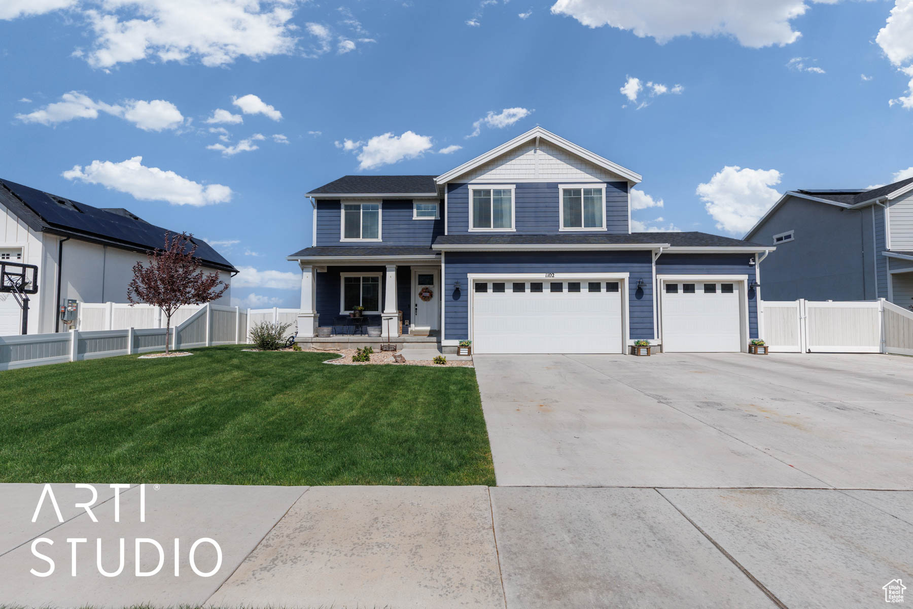 FOOTHILL VILLAGE - Residential