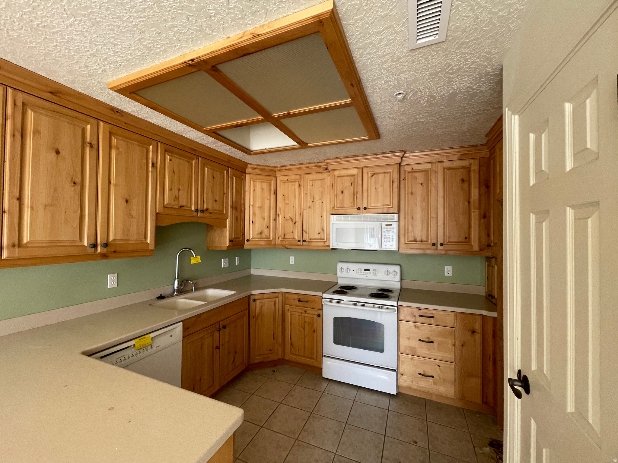 CRESCENT HEIGHTS CONDO - Residential