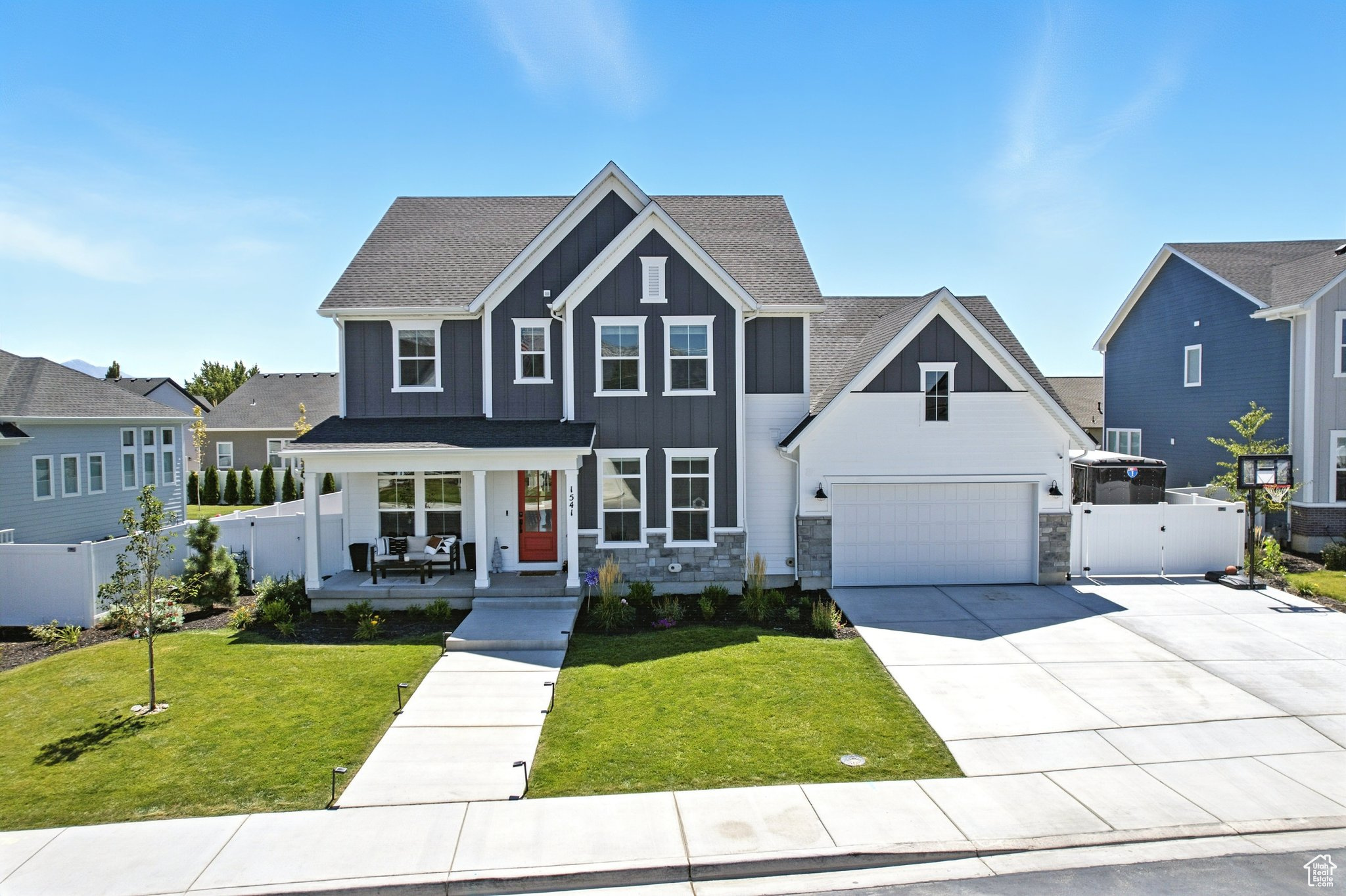 GROVE ACRES - Residential