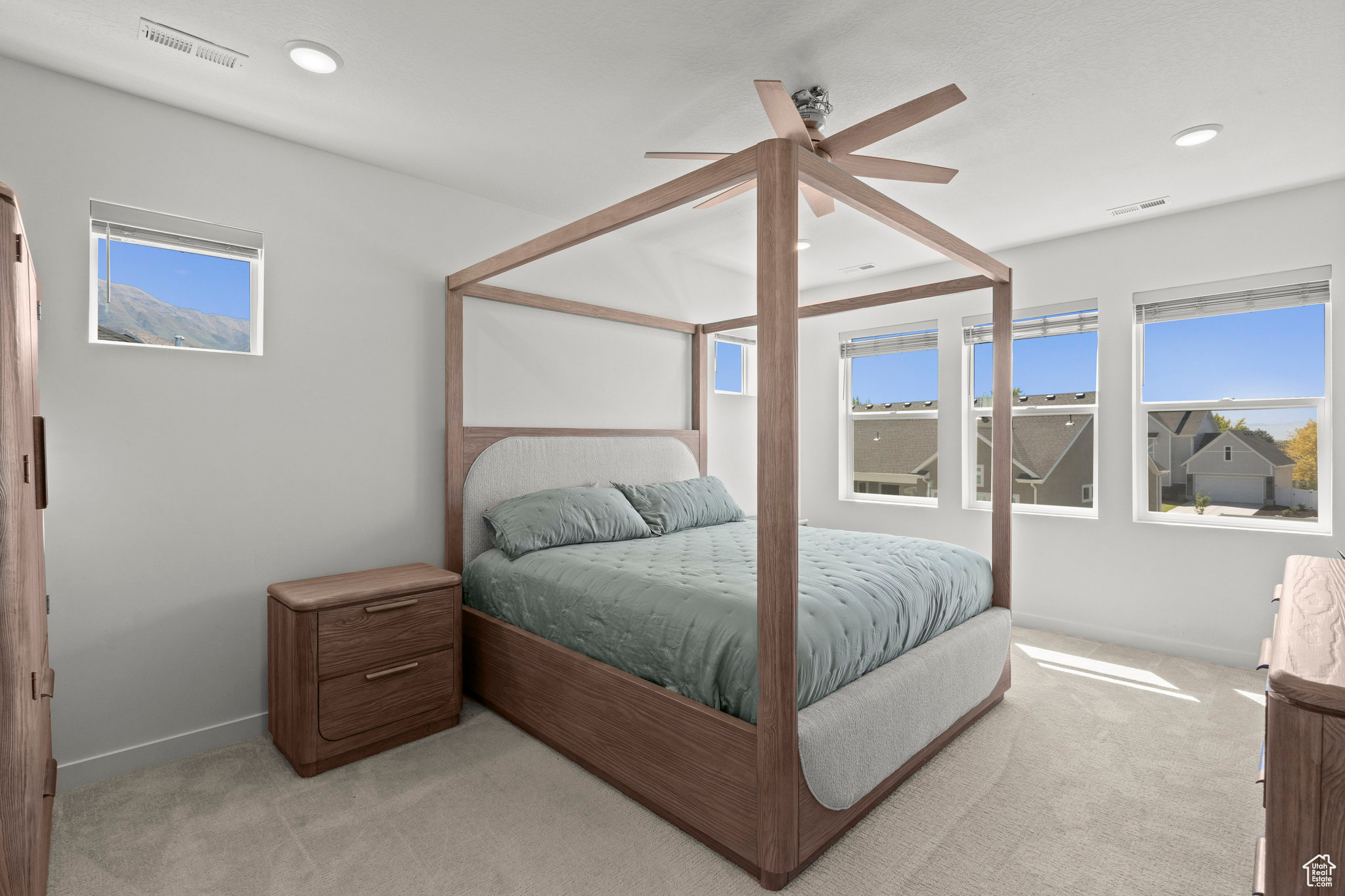 GROVE ACRES - Residential