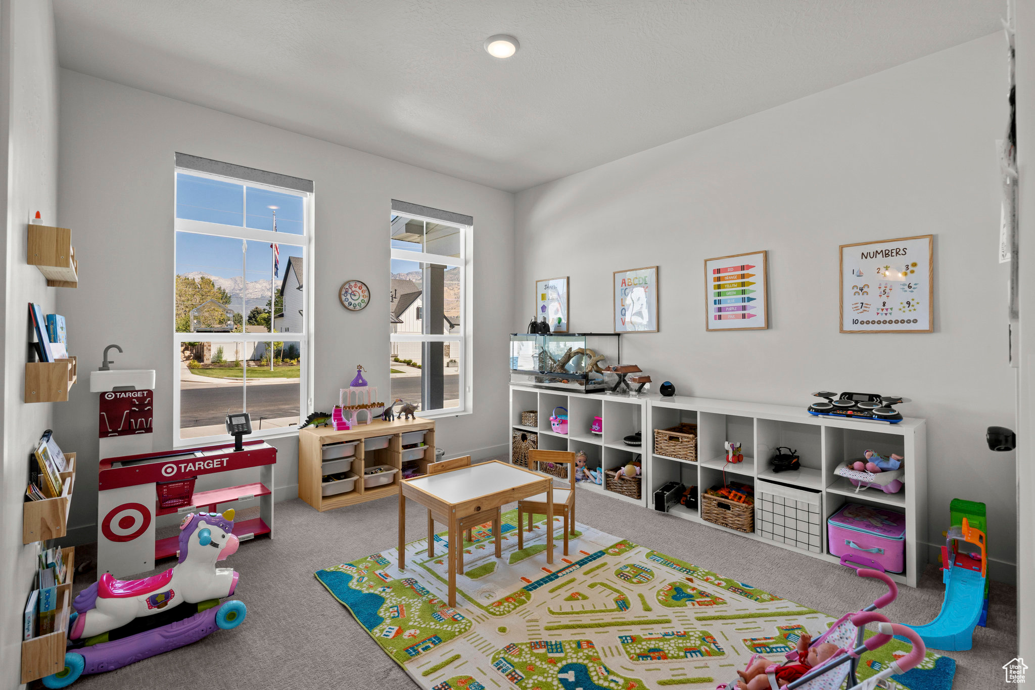 GROVE ACRES - Residential