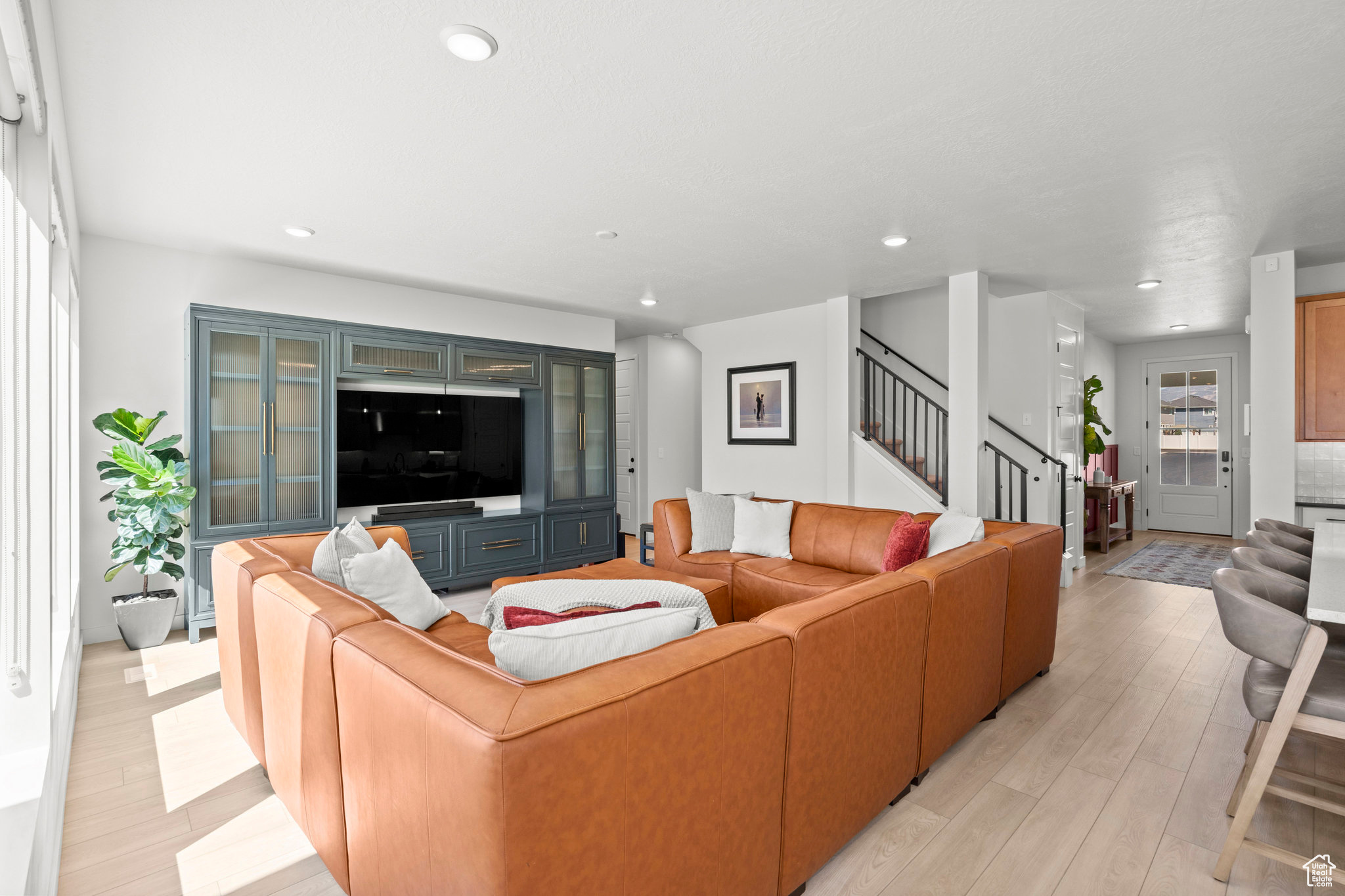 GROVE ACRES - Residential