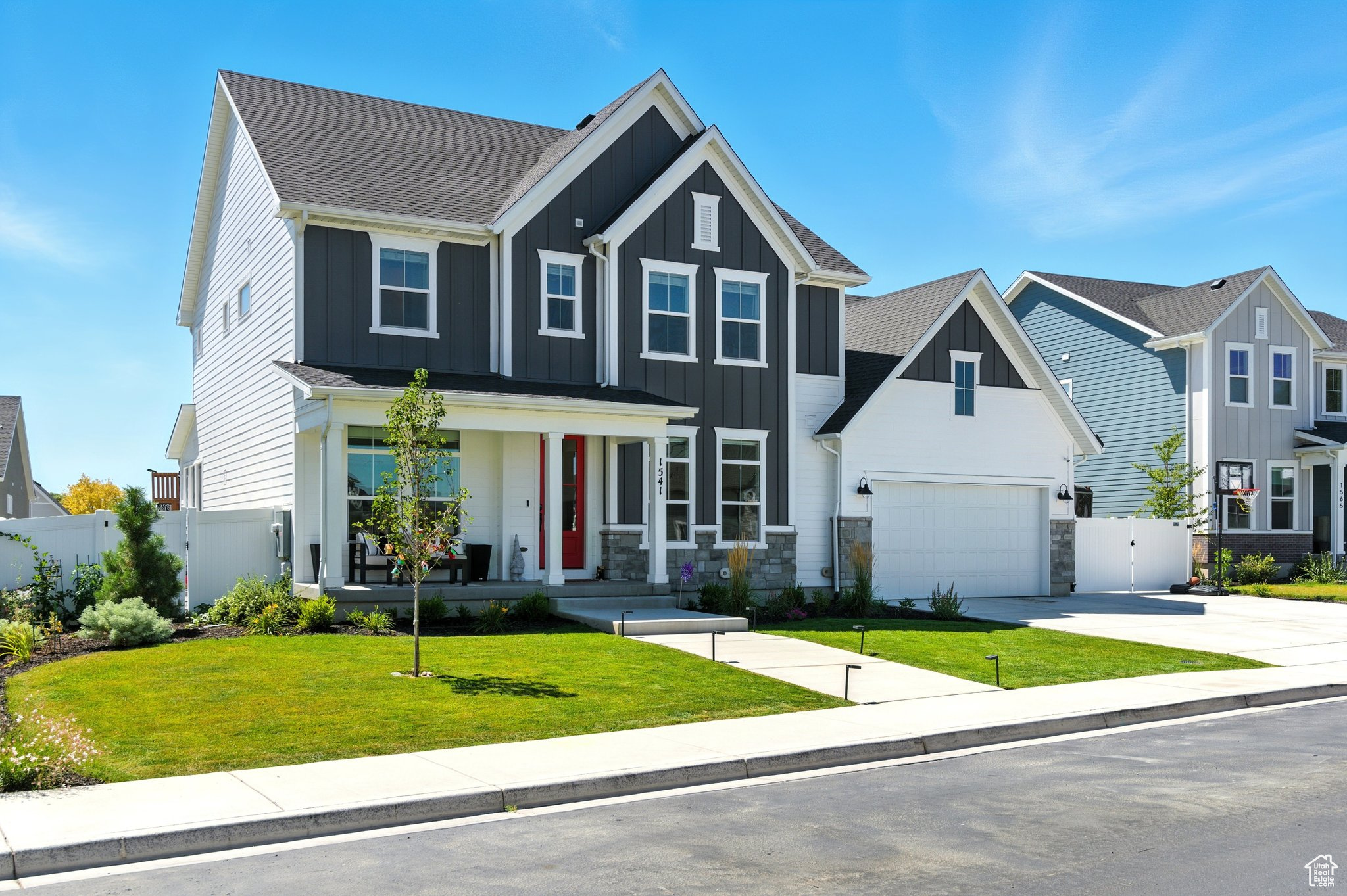 GROVE ACRES - Residential