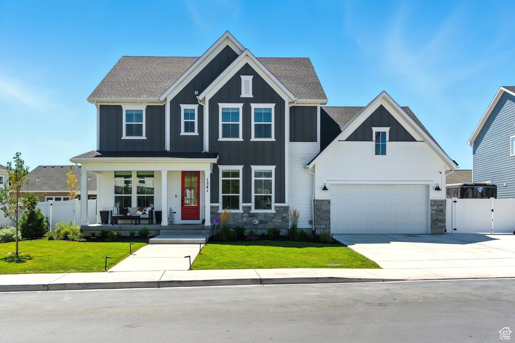 GROVE ACRES - Residential