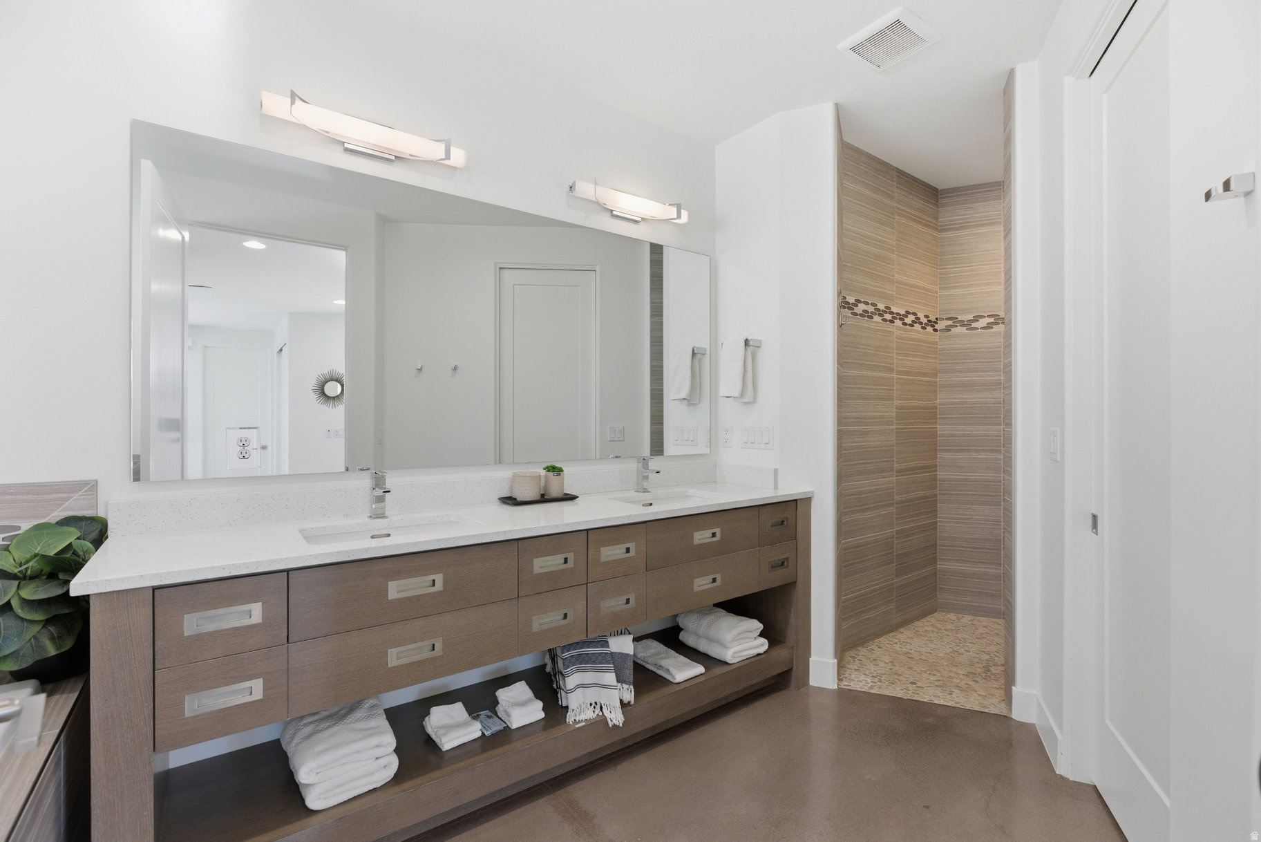 ENCANTO RESORT - Residential