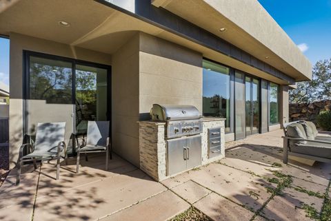 Tiny photo for 1355 E SNOW CANYON PKWY #1, Ivins, UT 84738 (MLS # 2126721)