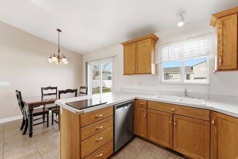 Tiny photo for 566 W 450 N, Tremonton, UT 84337 (MLS # 2126452)