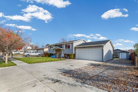Tiny photo for 7647 S 2500 W, West Jordan, UT 84084 (MLS # 2124273)