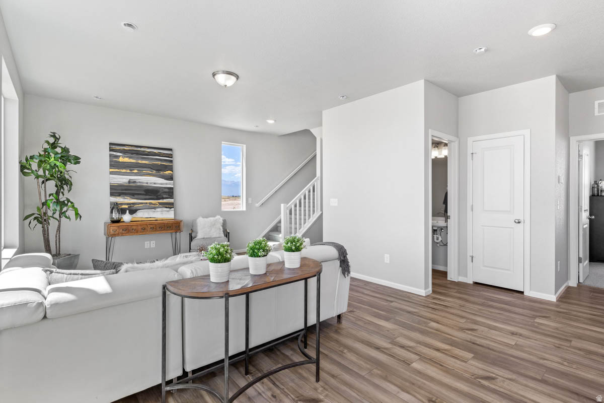 WANDER - Residential