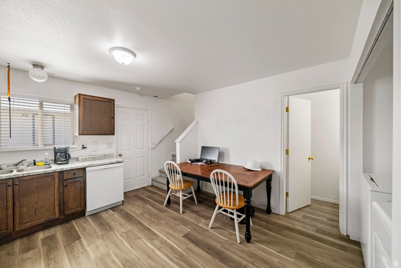 TIPPETTS TOWNHOMES - Residential