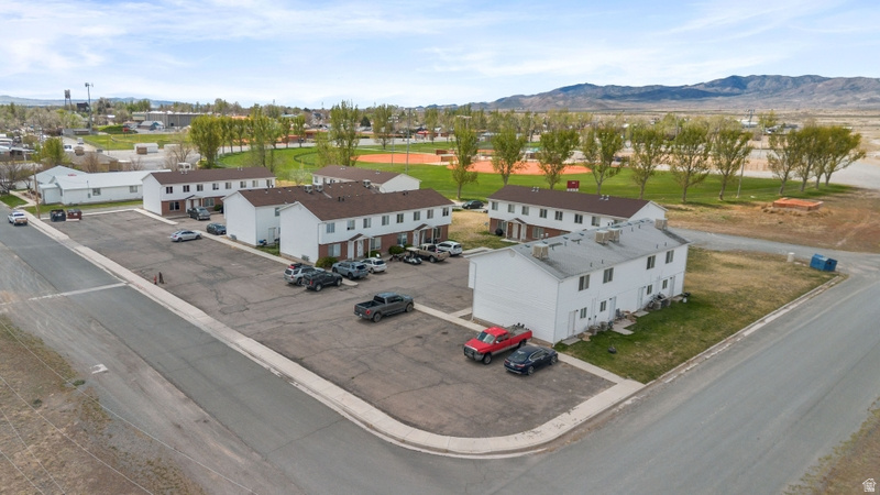 TIPPETTS TOWNHOMES - Residential
