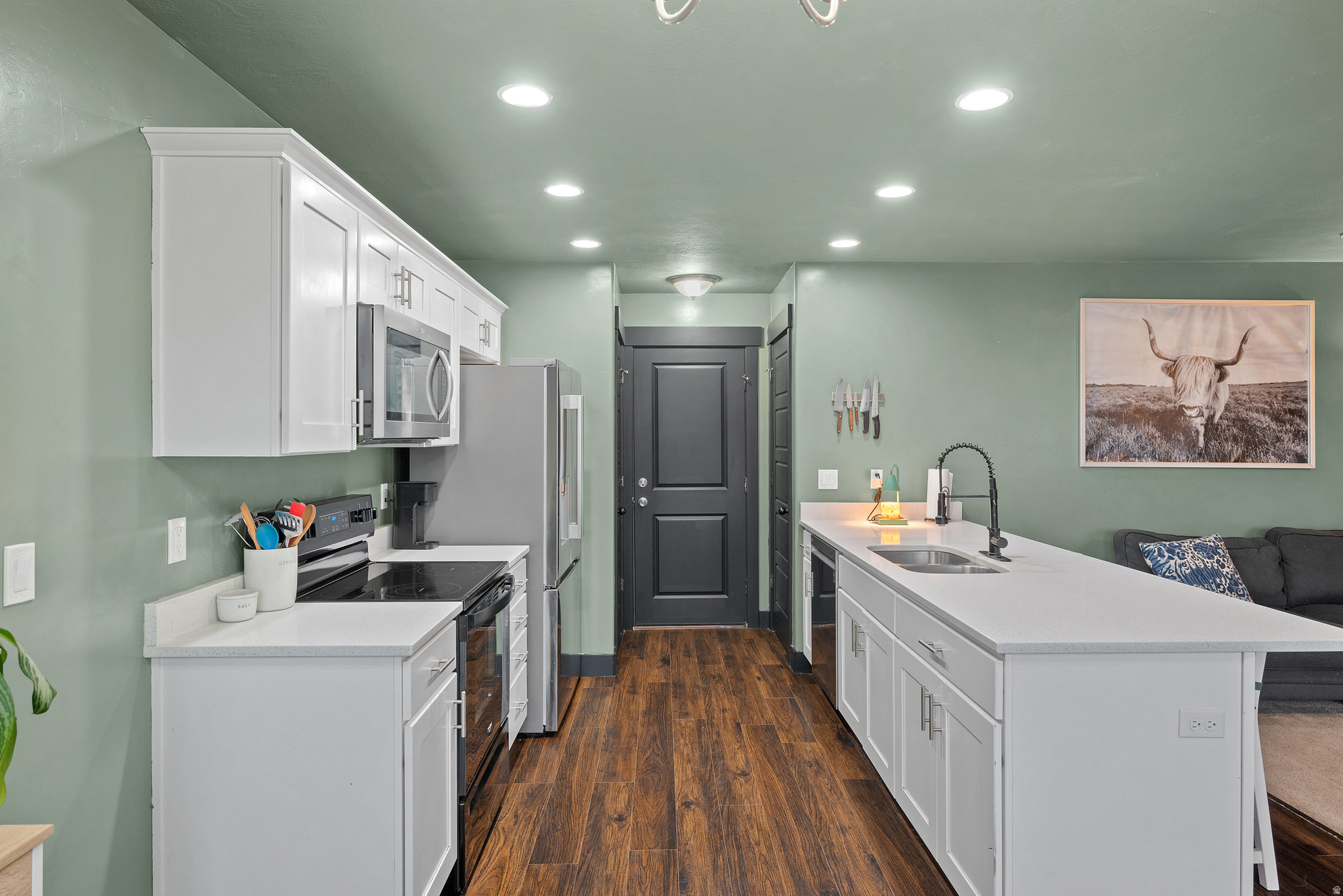 MAGNA HAMPTONS PUD - Residential