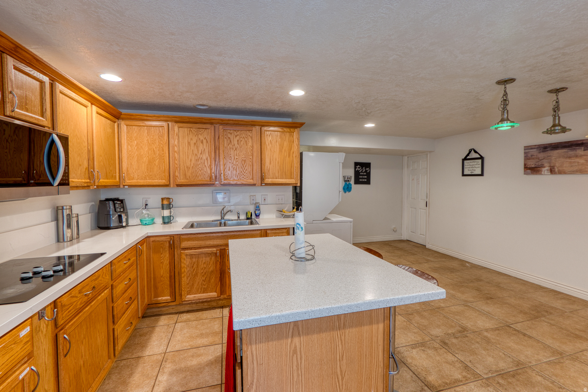 THE OAKS - Residential