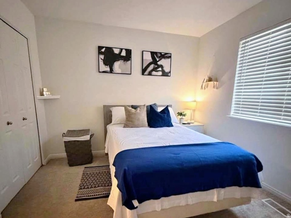 THE OAKS - Residential