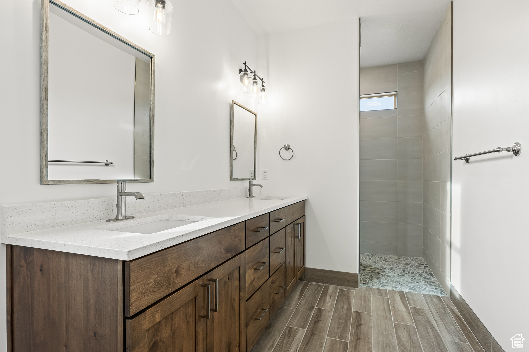 ZIONS GATE ESTATES - Residential