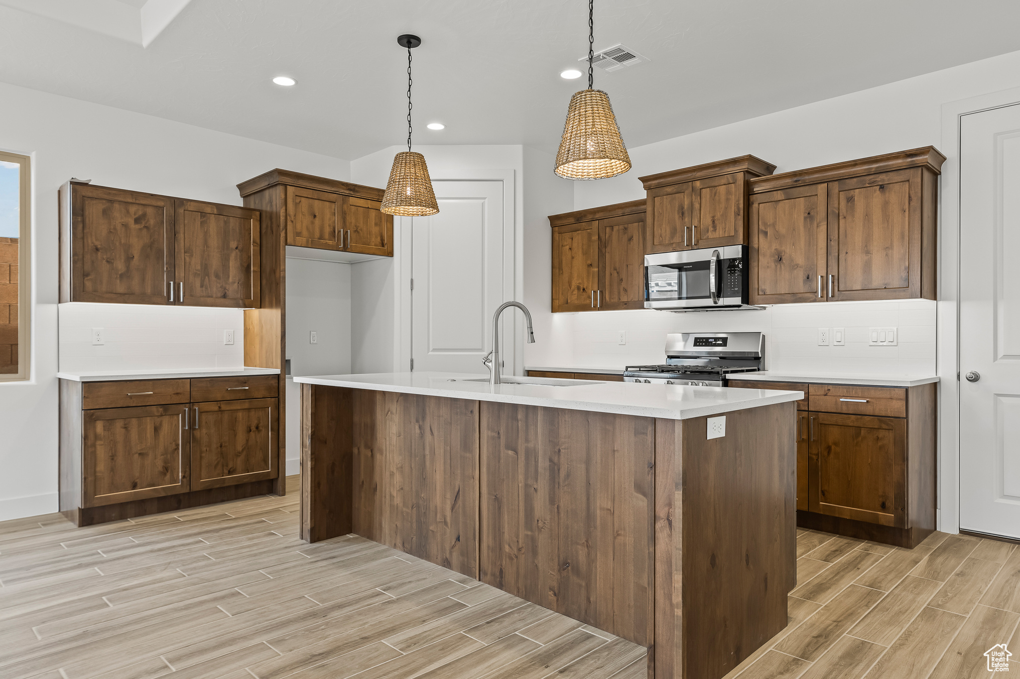 ZIONS GATE ESTATES - Residential