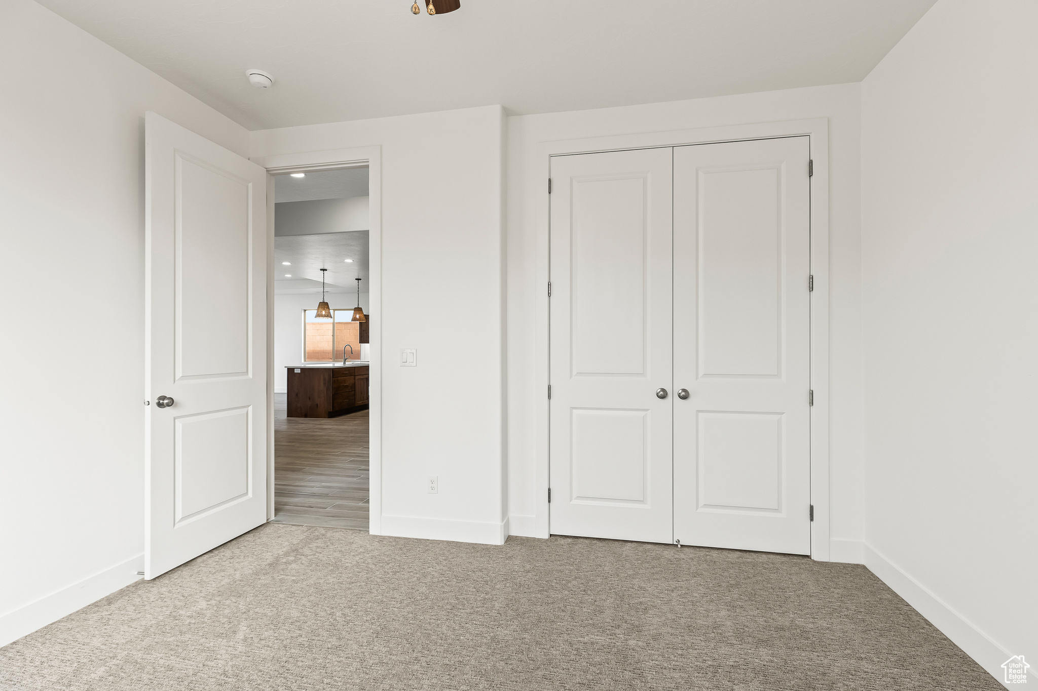ZIONS GATE ESTATES - Residential