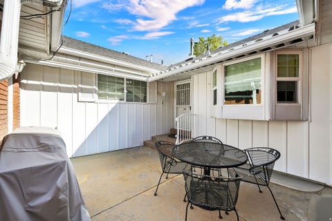 Tiny photo for 5494 S 250 E, Washington Terrace, UT 84405 (MLS # 2184380)