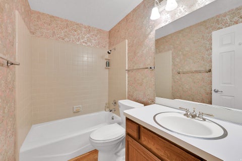 Tiny photo for 5494 S 250 E, Washington Terrace, UT 84405 (MLS # 2184380)