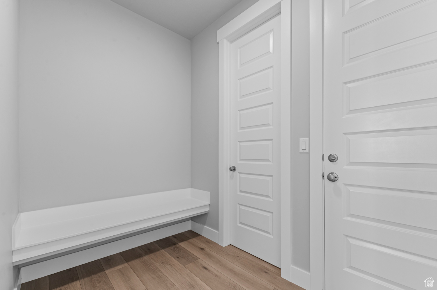 OVERLAND COLLECTION V2 238 - Residential