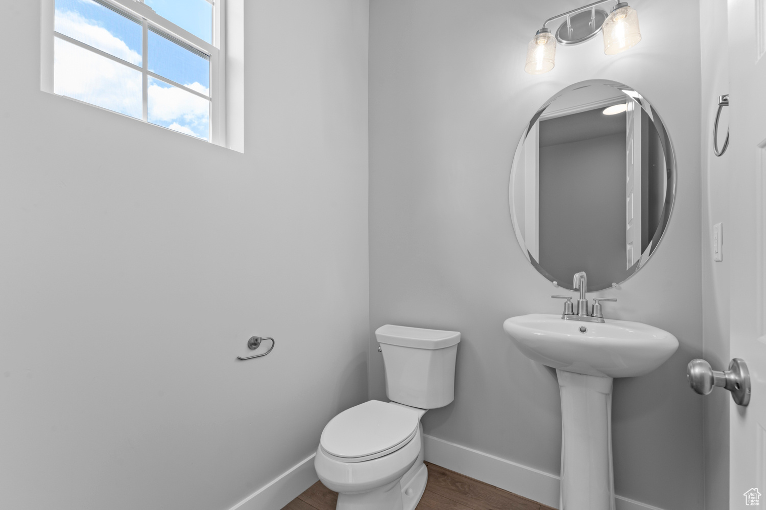 OVERLAND COLLECTION V2 238 - Residential