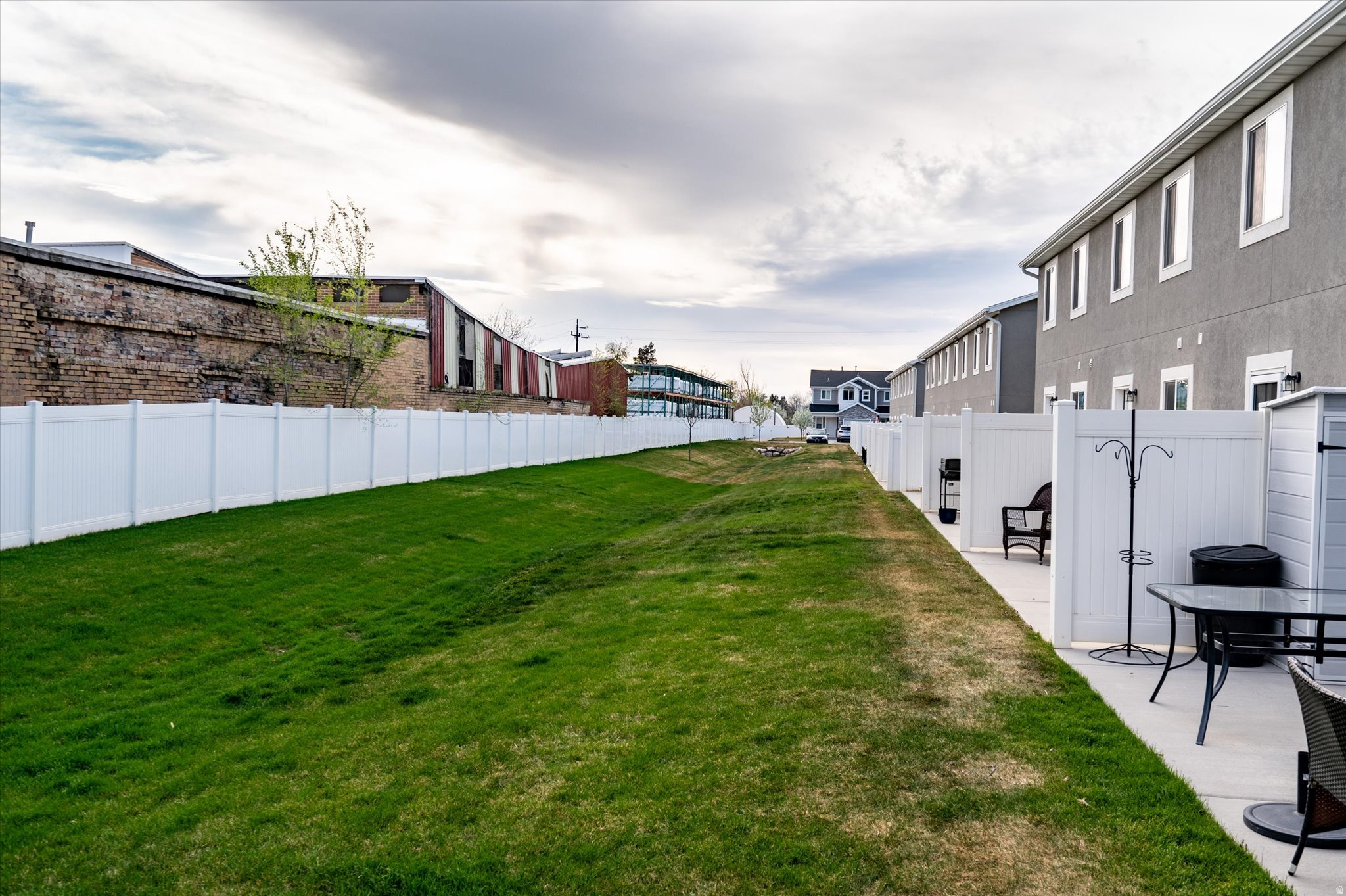 MAJESTIC VIEWS - Residential