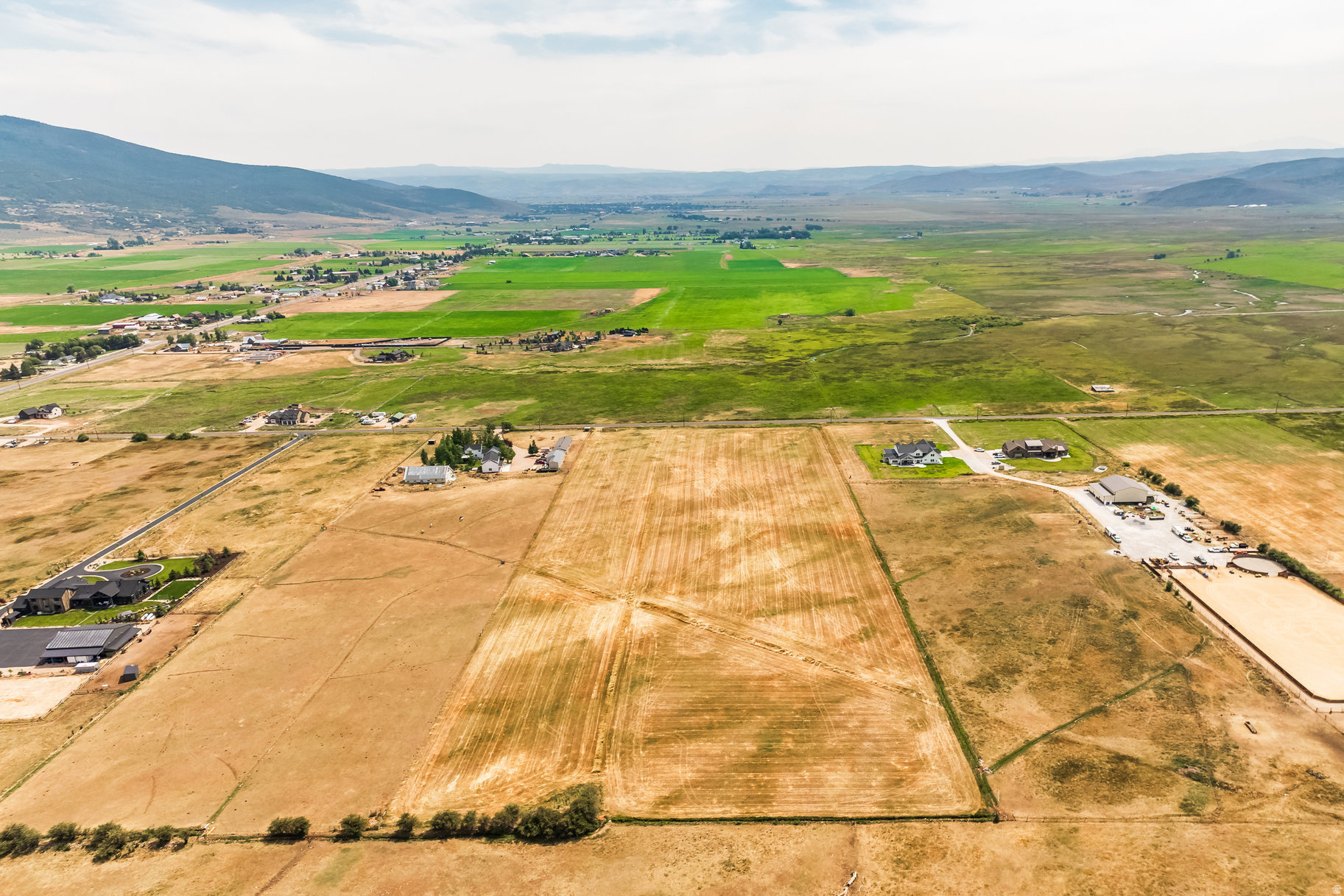 D-BAR SUBDIVISION - Land