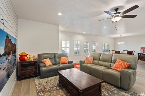 Tiny photo for 1652 W 560 N, Clinton, UT 84015 (MLS # 2107994)