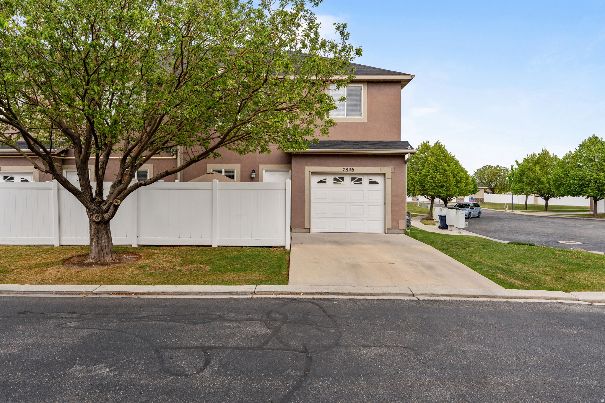STONE CREEK - Residential