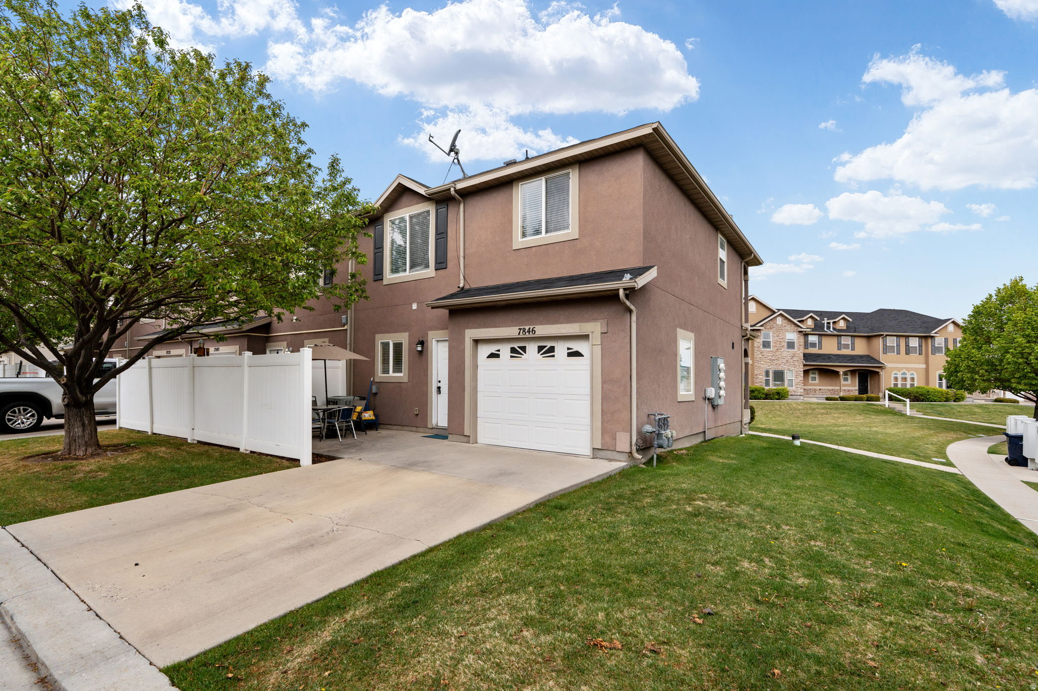 STONE CREEK - Residential