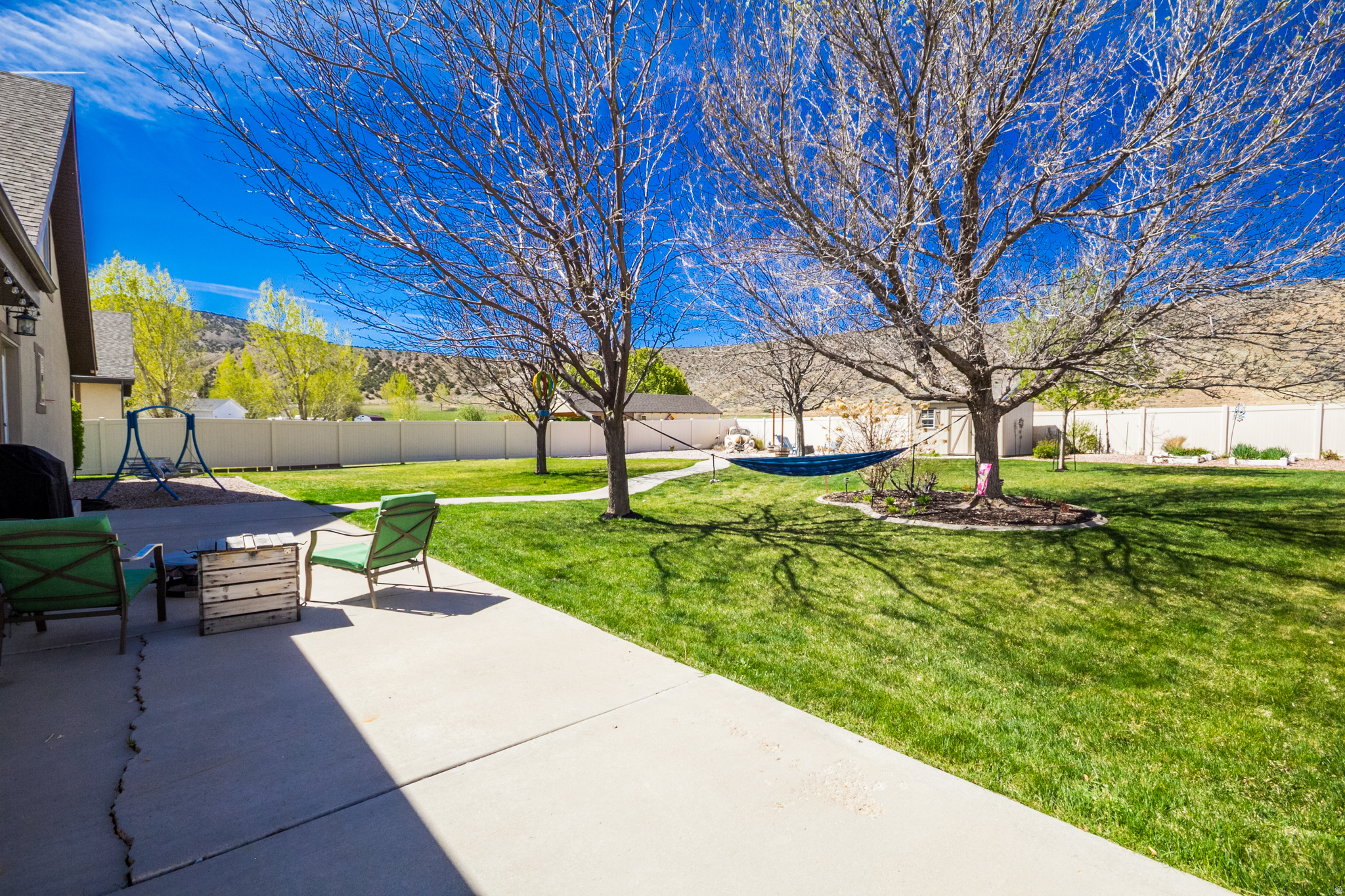 GREEN FIELD DOWNS - Residential