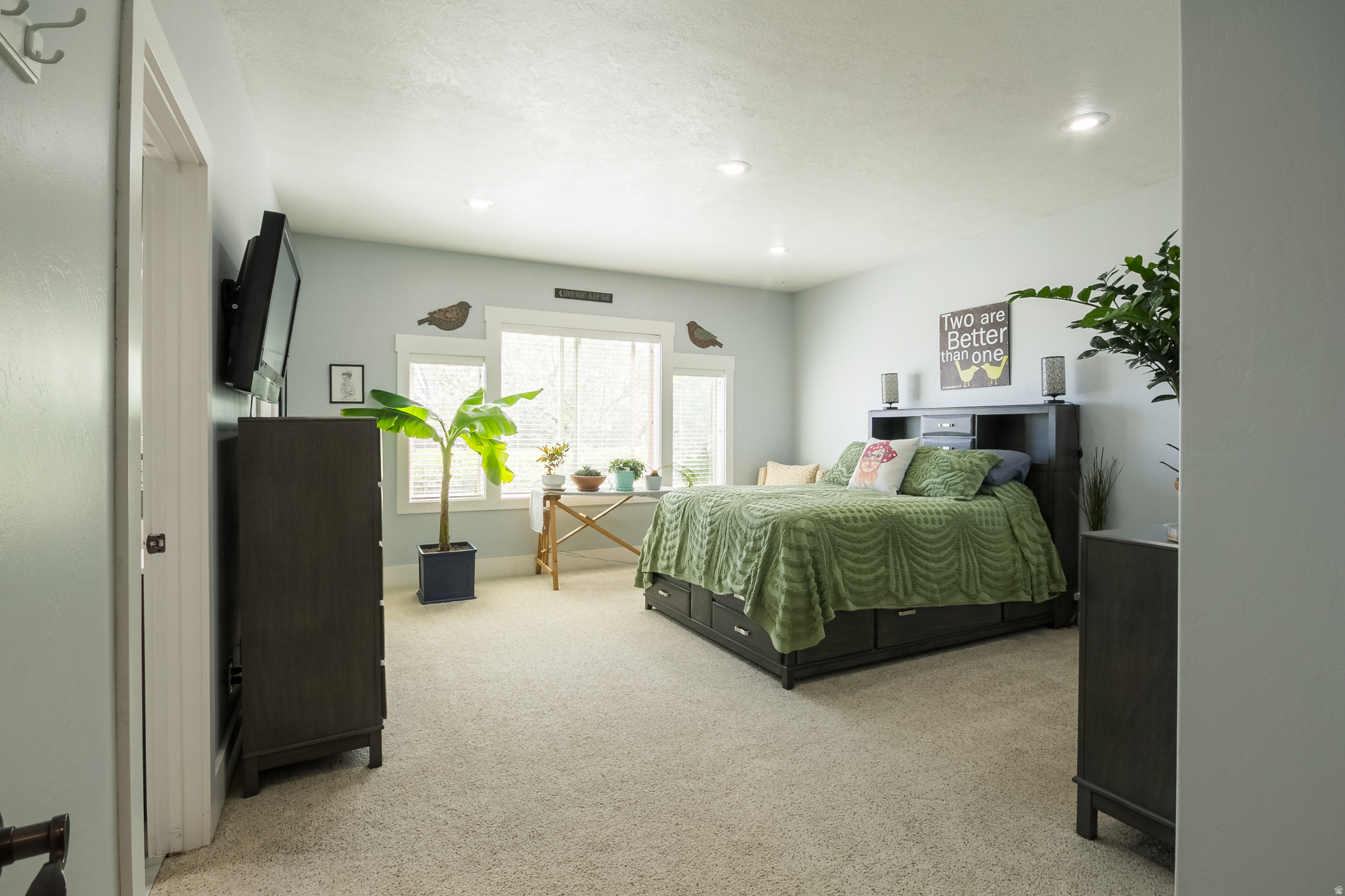GREEN FIELD DOWNS - Residential