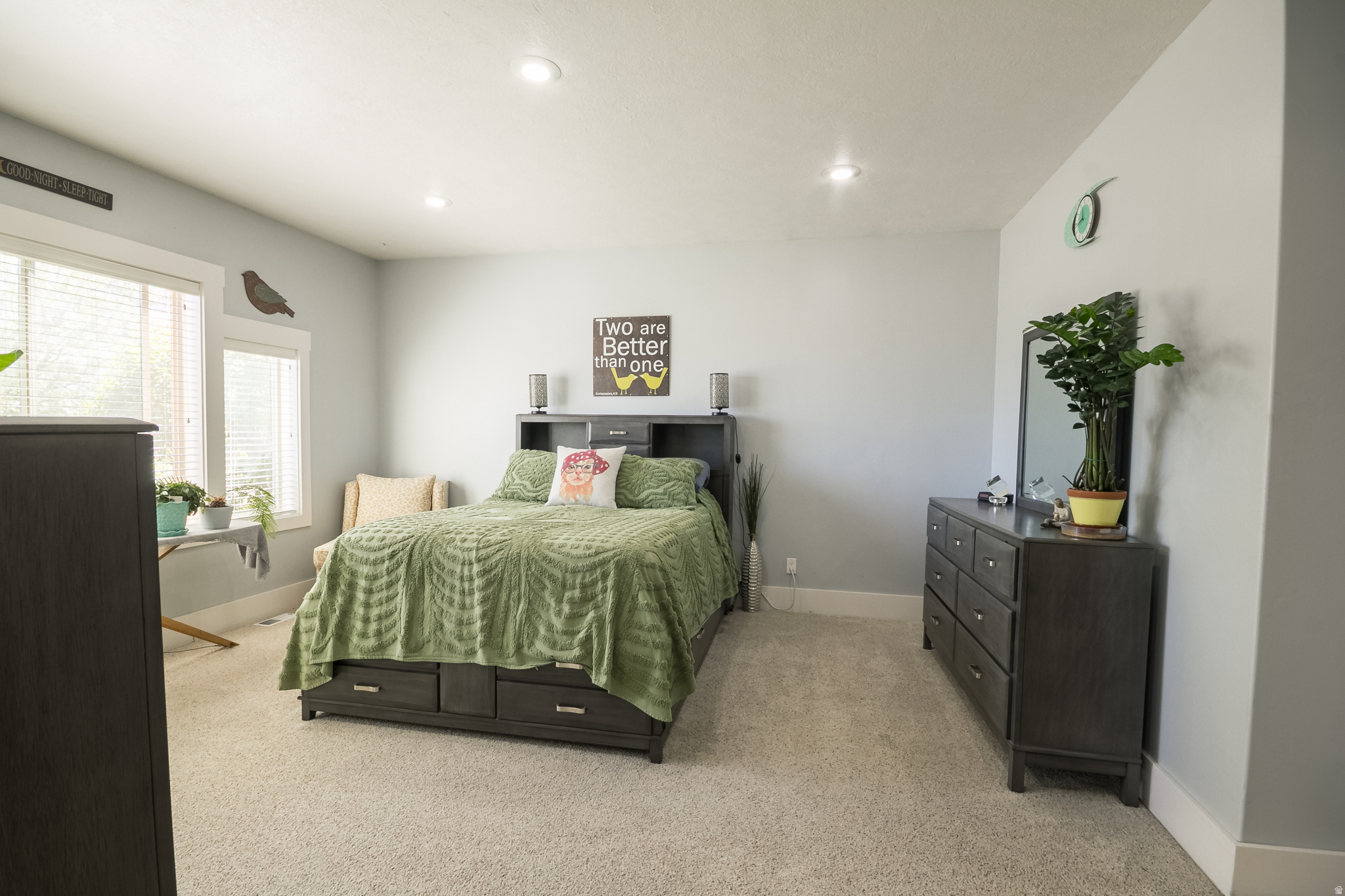 GREEN FIELD DOWNS - Residential