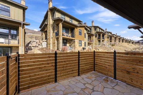 Tiny photo for 337 E OVERLOOK LOOP, Hideout, UT 84036 (MLS # 2142040)