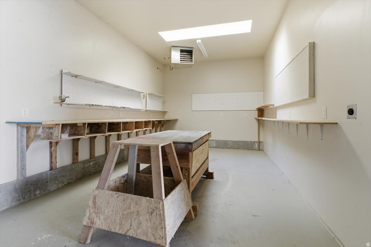 MAJESTIC VIEW ESTATES - Residential