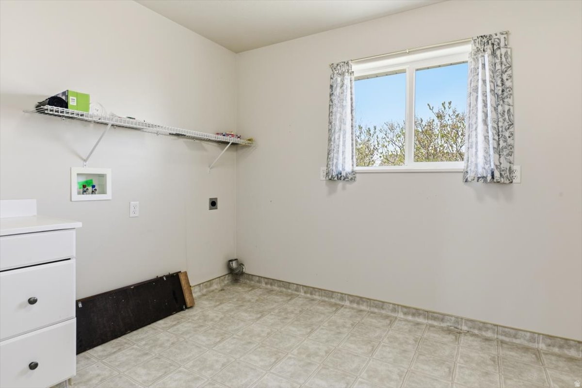 MAJESTIC VIEW ESTATES - Residential