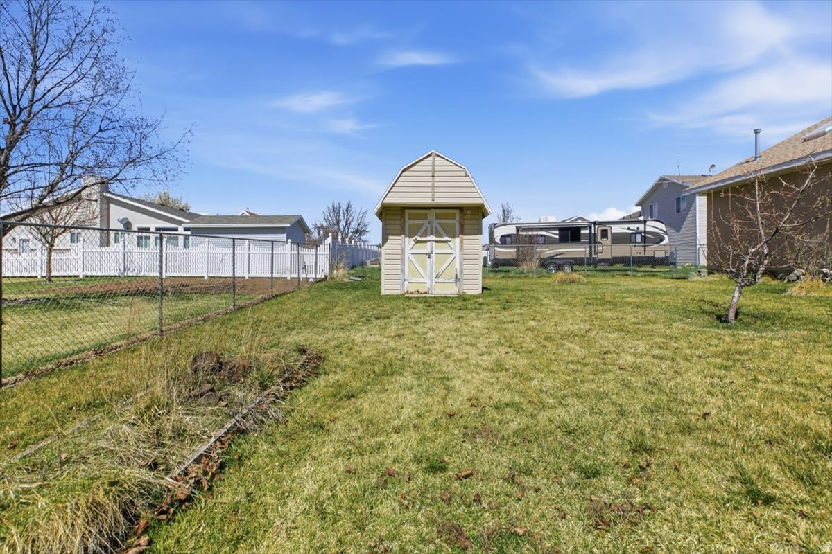 MAJESTIC VIEW ESTATES - Residential