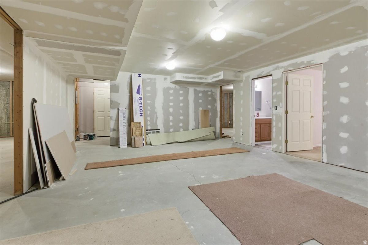 MAJESTIC VIEW ESTATES - Residential