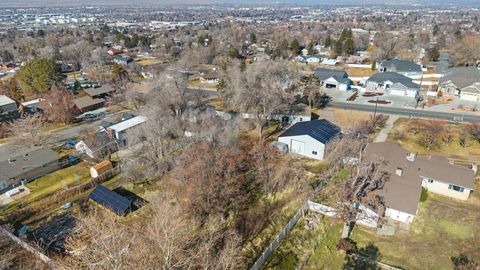 Tiny photo for 141 W 3100 S, Bountiful, UT 84010 (MLS # 2135086)