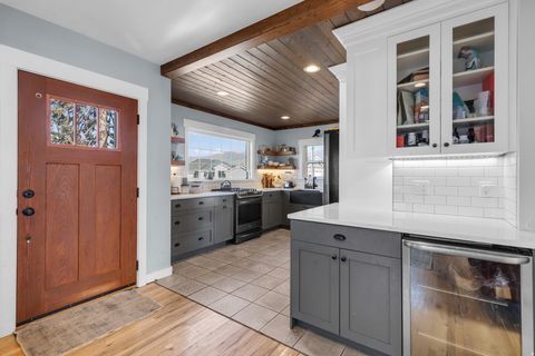 Tiny photo for 141 W 3100 S, Bountiful, UT 84010 (MLS # 2135086)
