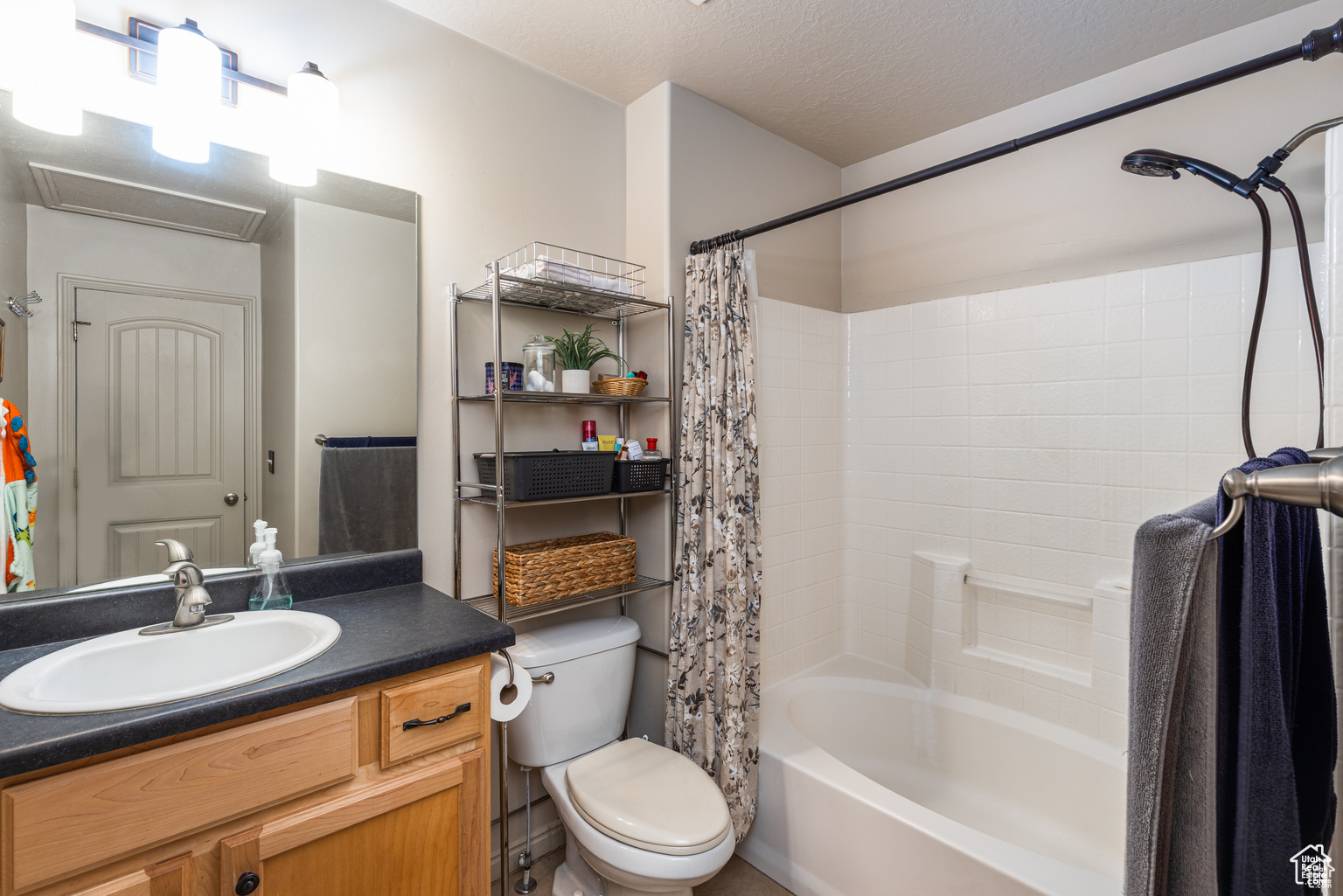 FOXBORO NORTH CASTLE - Residential