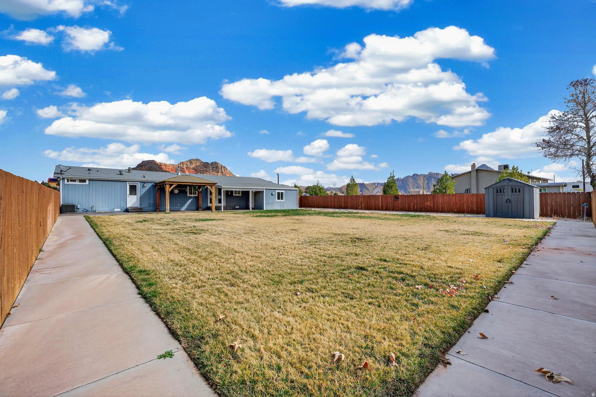 APPLE VALLEY RANCH - Residential